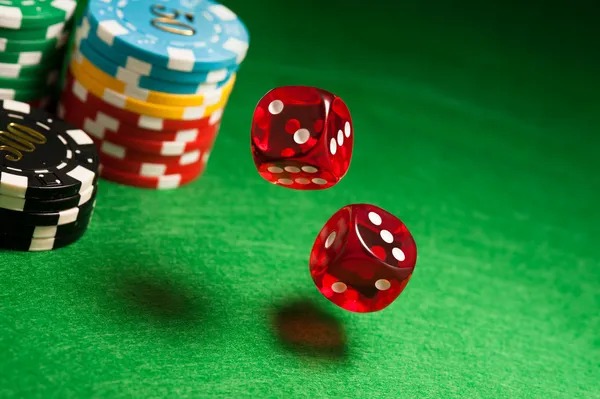 8278 game categories: football betting, live dealer tables, slot machines, and esports markets